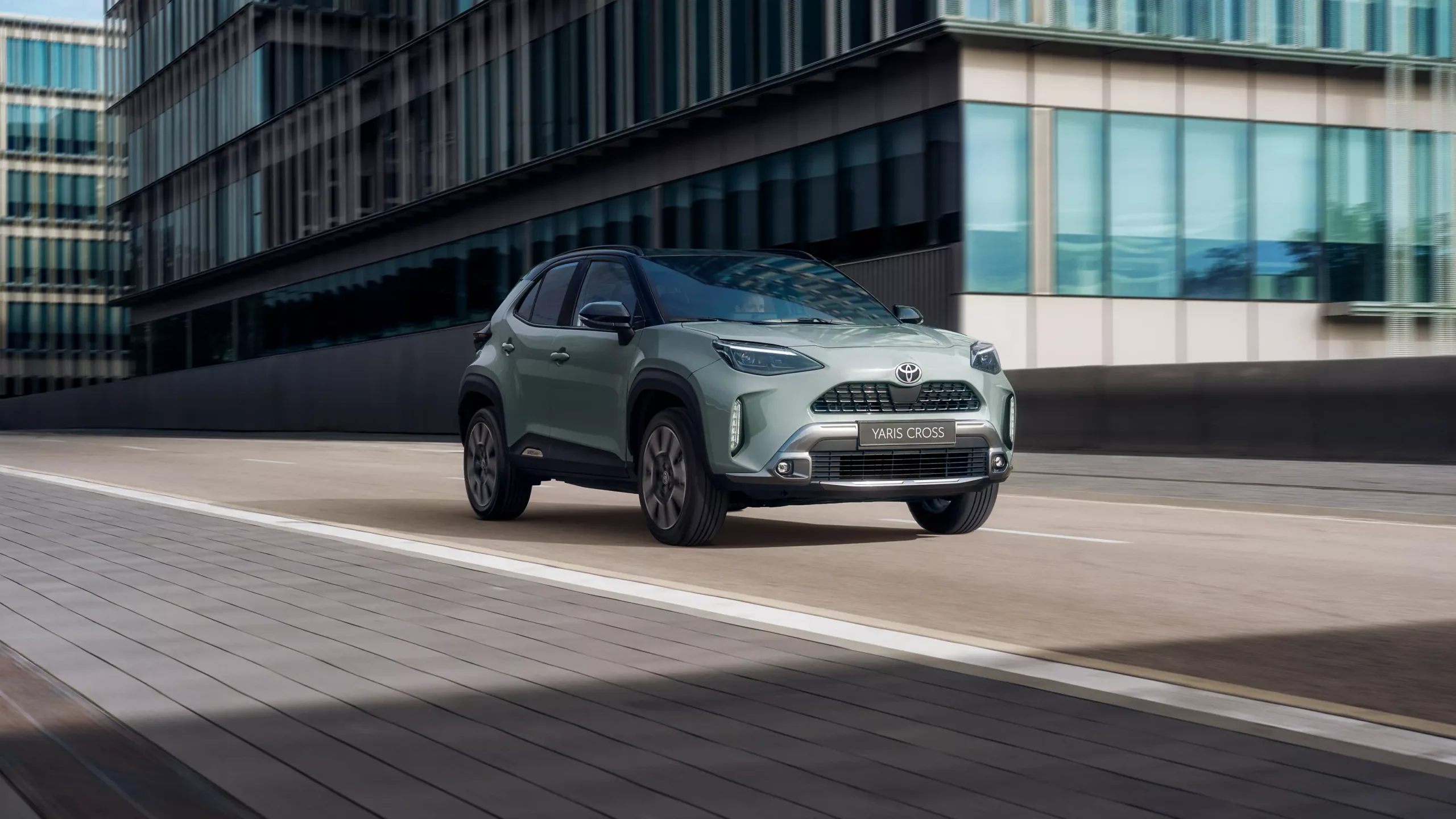 Promozione Noleggio Yaris Cross Hybrid 48 mesi